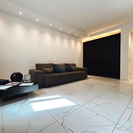 The Bright Nest Apartments เวโรนา ภายนอก รูปภาพ