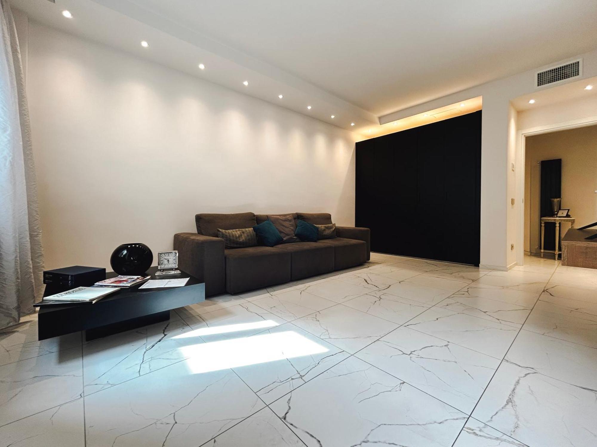 The Bright Nest Apartments เวโรนา ภายนอก รูปภาพ