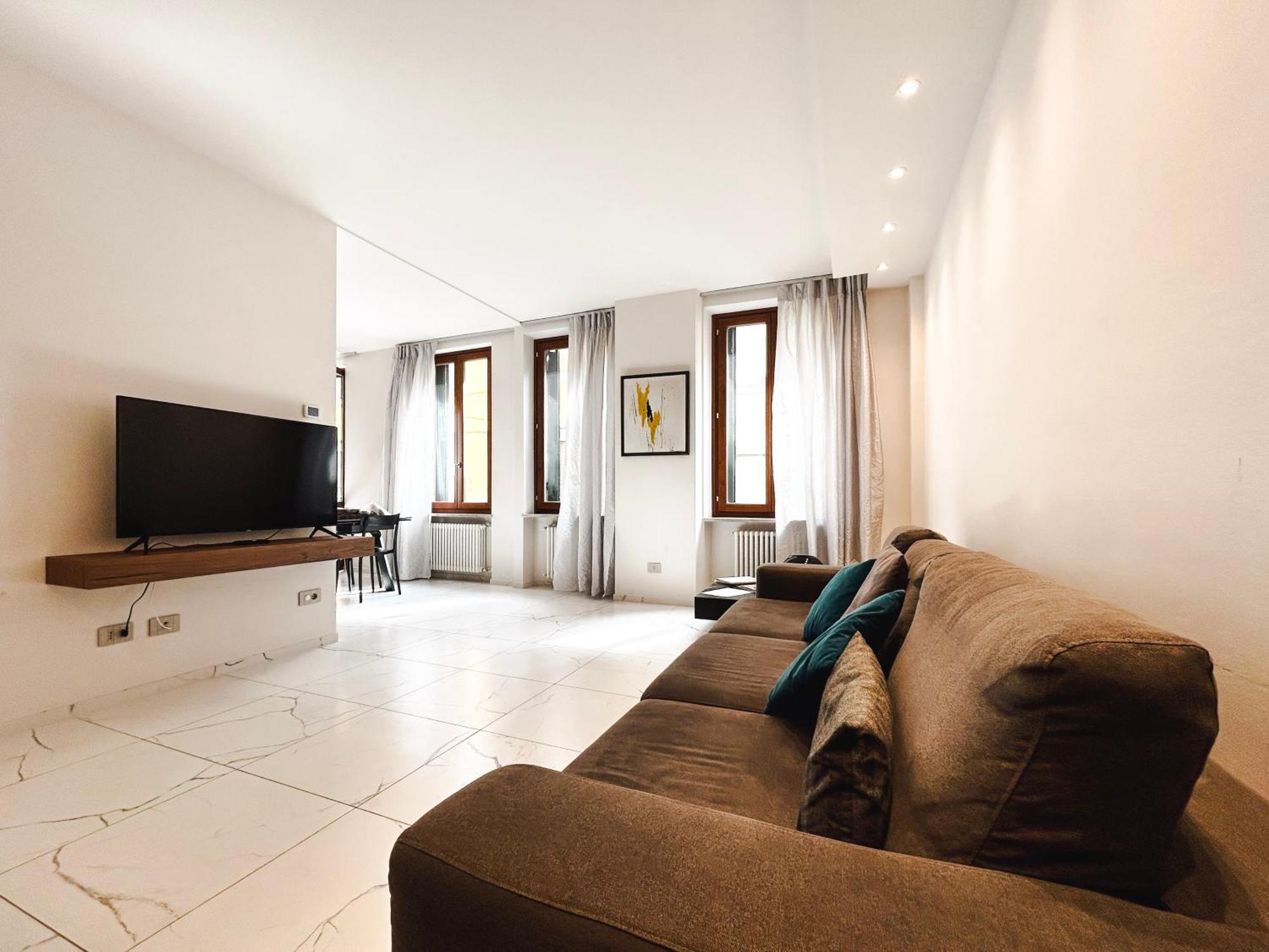 The Bright Nest Apartments เวโรนา ภายนอก รูปภาพ