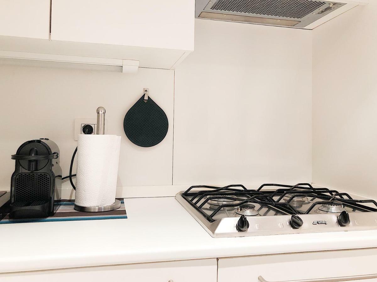 The Bright Nest Apartments เวโรนา ภายนอก รูปภาพ